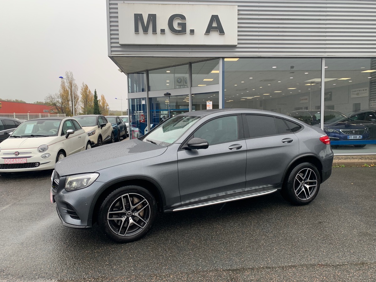Mercedes-Benz GLC Coupé 204 | 250 4MATIC | Toit Panoramique | Caméra Recul | Attelage électrique