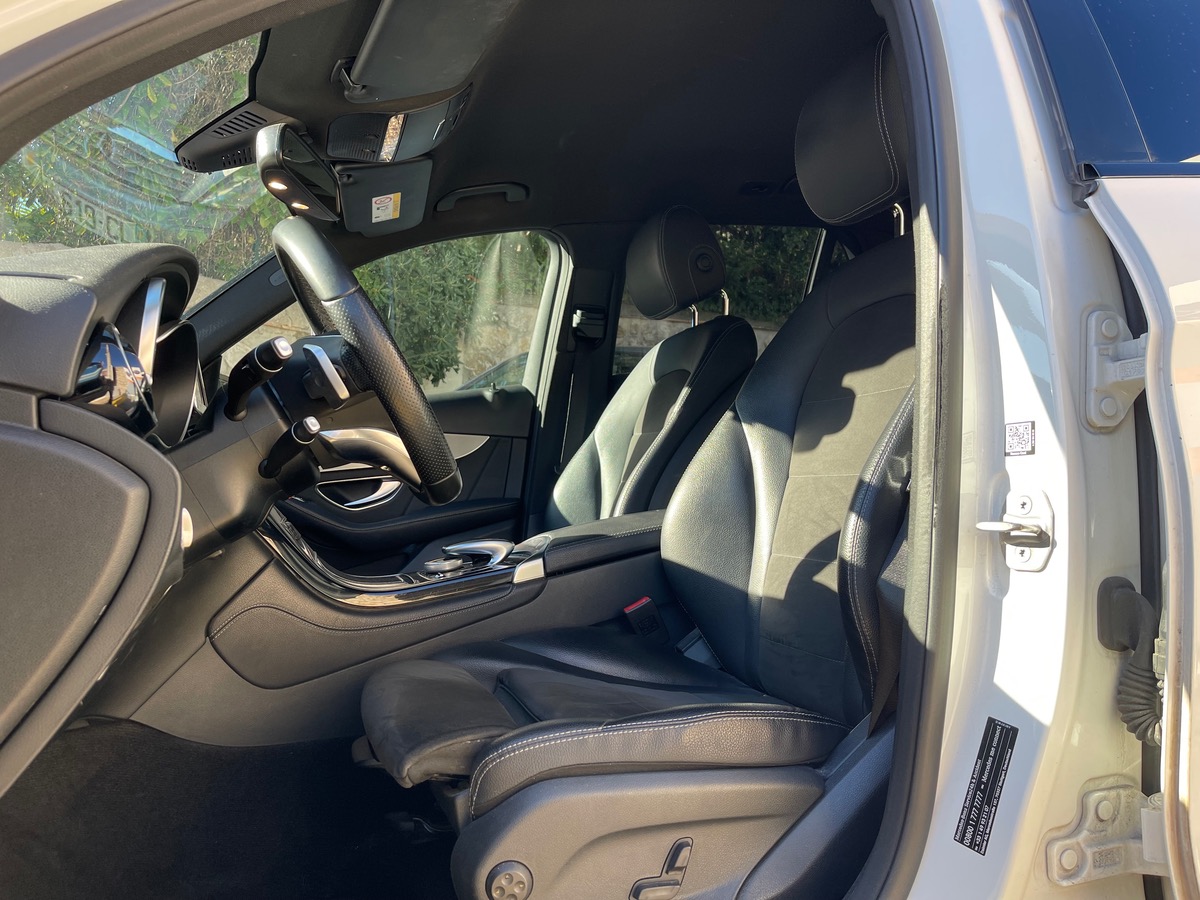 Mercedes-Benz Classe GLC 220 D 170 CV / Pack AMG / Jantes AMG / Pack Black/ Caméra /9G TRONIC