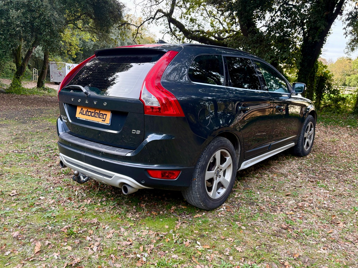 Volvo XC60 D4 163 ch R-DESIGN Geartronic