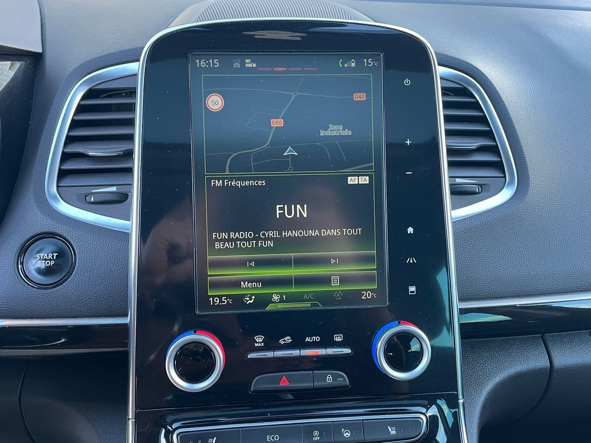 RENAULT Espace Espace V Intens 1.6 Blue DCI 160