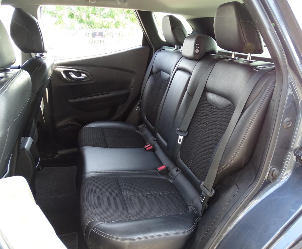 RENAULT Kadjar 1.2 TCE 130 Ch ENERGY GRAPHITE Auto EDC7 Attelage Carplay Android Caméra