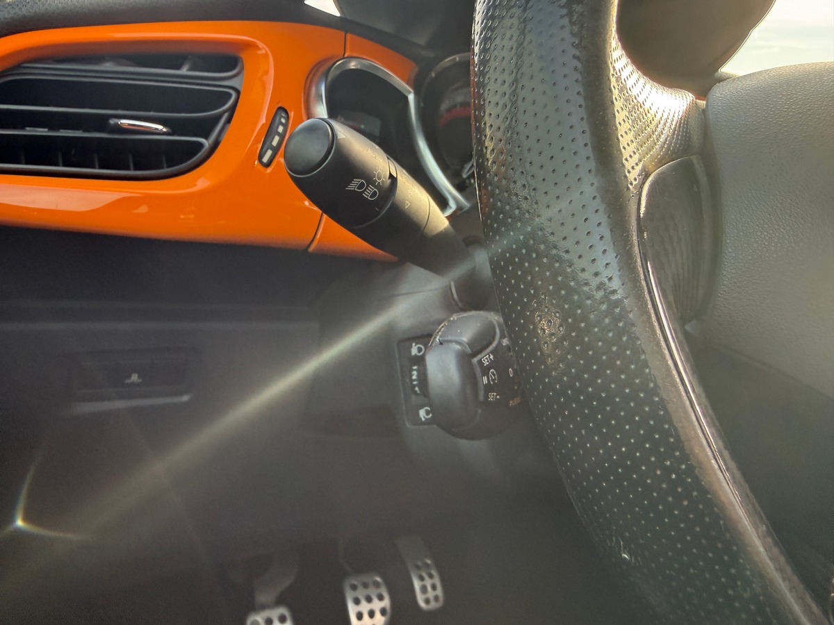 Citroën DS3 RACING 16V 202 cv