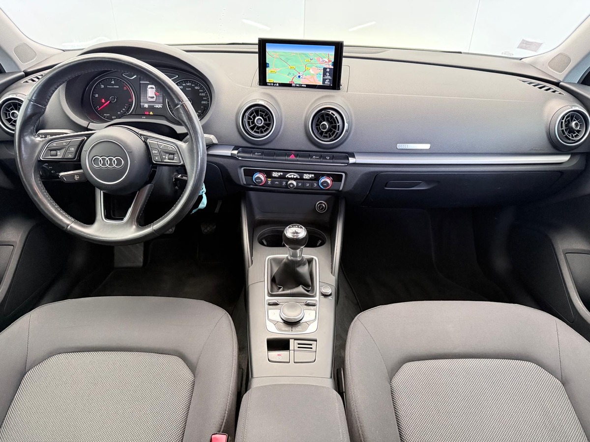 Audi A3 Sportback 1.6 Tdi 110  business Première main