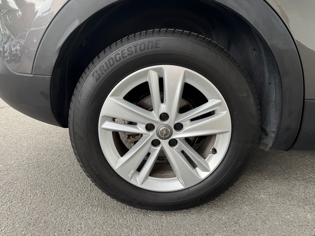 Opel Grandland X 1.5 CDTI EAT8 130 cv - Boîte auto - Apple Carplay / Androide Auto