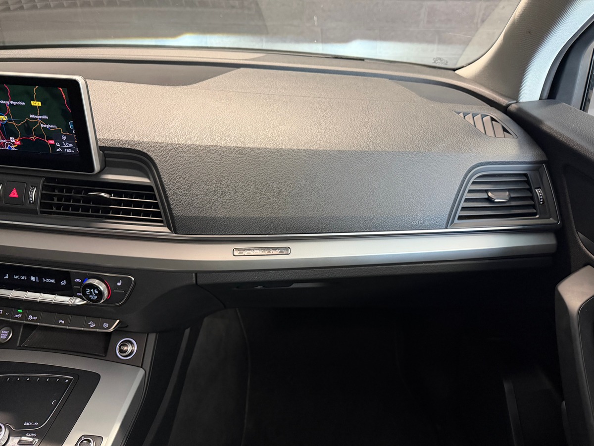 Audi Q5 55 TFSI e 367ch S line quattro S tronic 7 Toit Panoramique Ouvrant / Caméra de recul