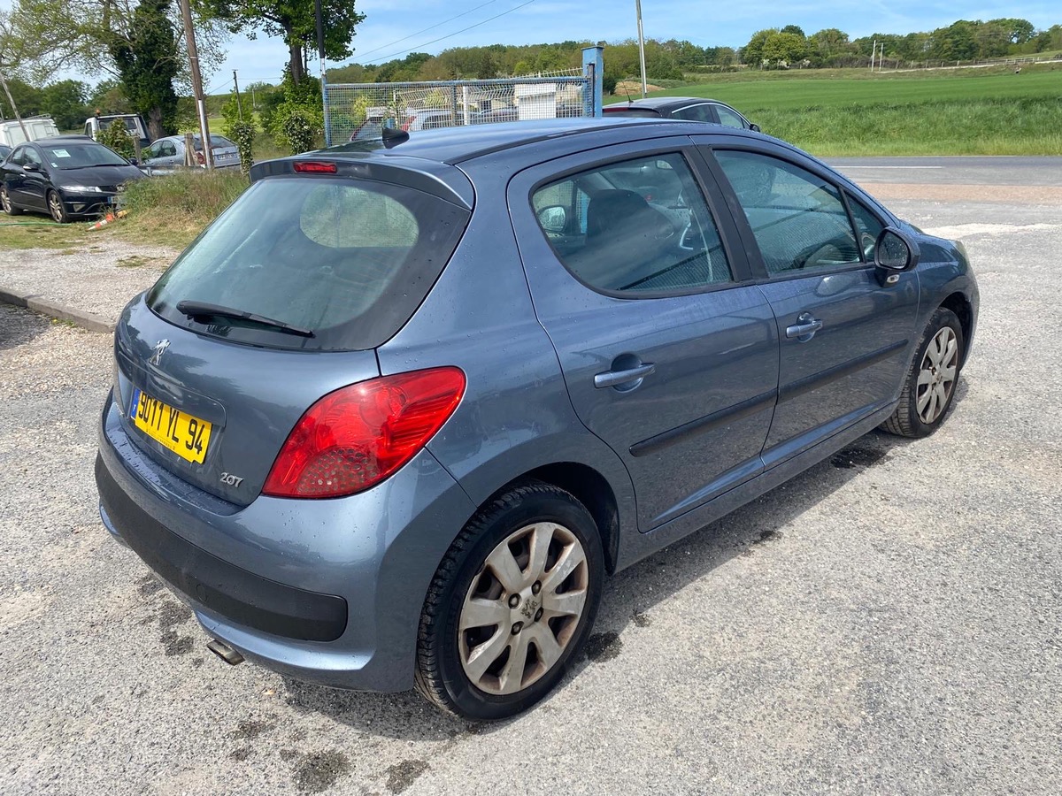 Peugeot 207 1.6 hdi 90cv 1ere main 244055km