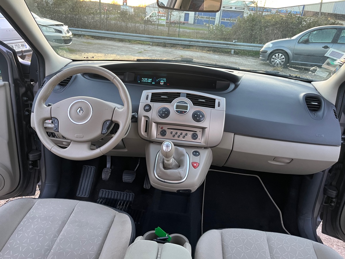 RENAULT Scenic 1.5 dci