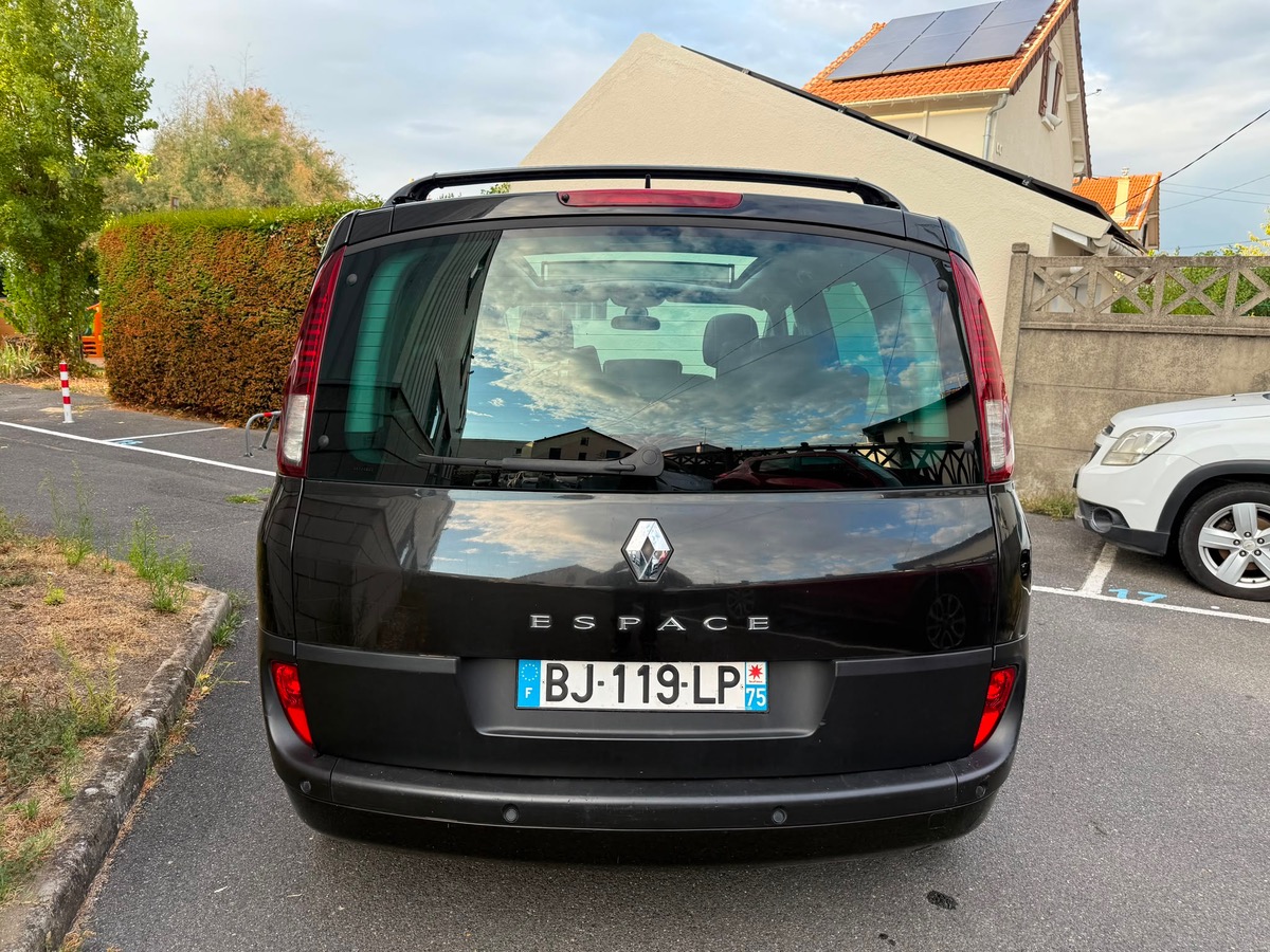 RENAULT Espace IV initiale 2.0 DCI 150 CV 7 place garantie 6 mois