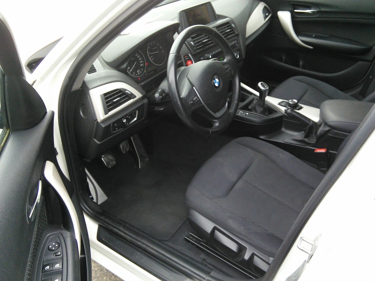 Bmw Série 1 114i 102 ch Lounge CLIM