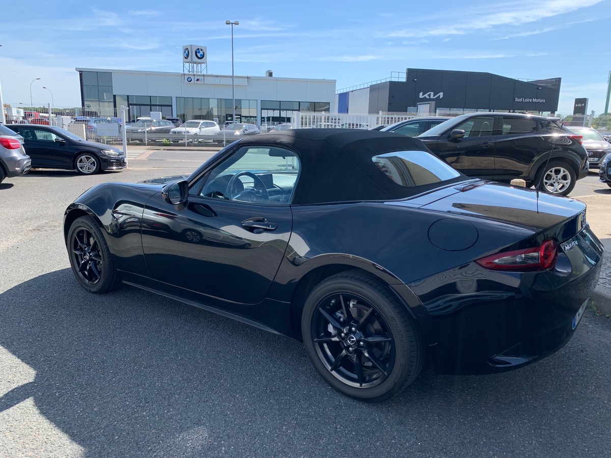 Mazda MX 5 1 5 SKYACTIV-G 131 ch | Elégance | Écran tactile | Démarrage sans clé
