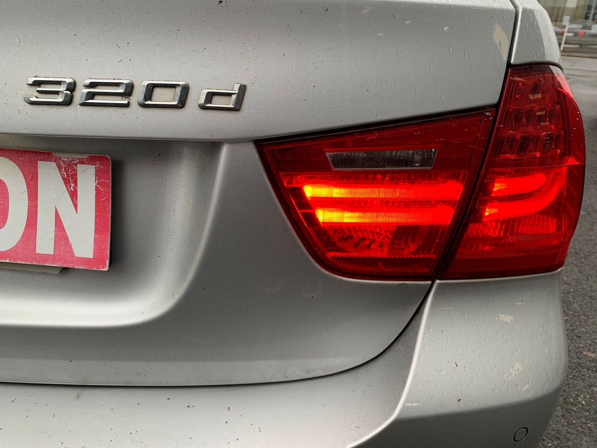 Bmw Série 3 Touring 184 ch | GPS | Radar de recul | Climatisation Auto | Jantes Alu 17"| Attelage