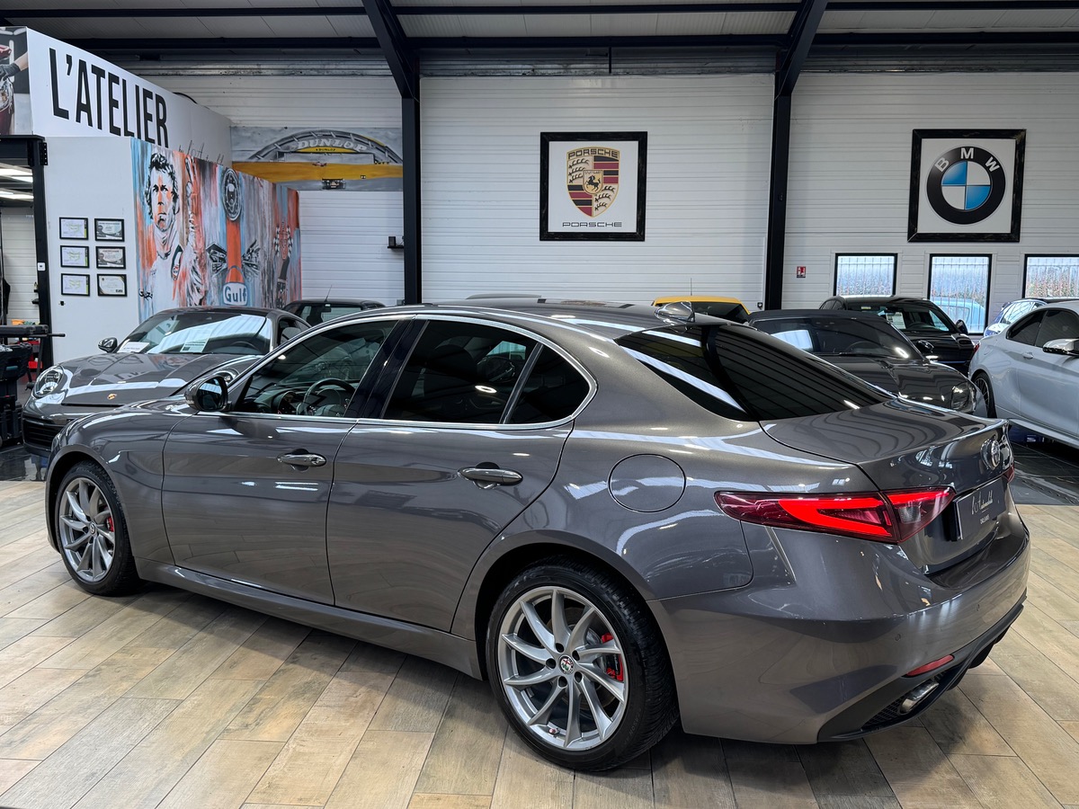 Alfa Romeo Giulia VELOCE 2.2 JTD Q4 AT8 210CV CAM/SIEGE ET VOLANT CHAUFFANT SUIVIT COMPLET N