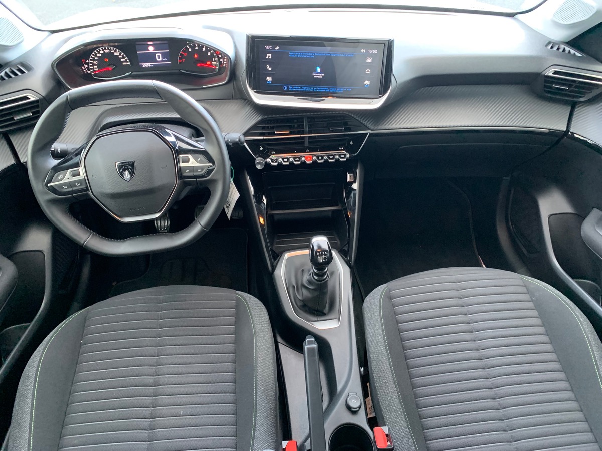 Peugeot 208 100 ch | Active | Aide stationnement arrière | Sièges avant chauffants | Écran tactile
