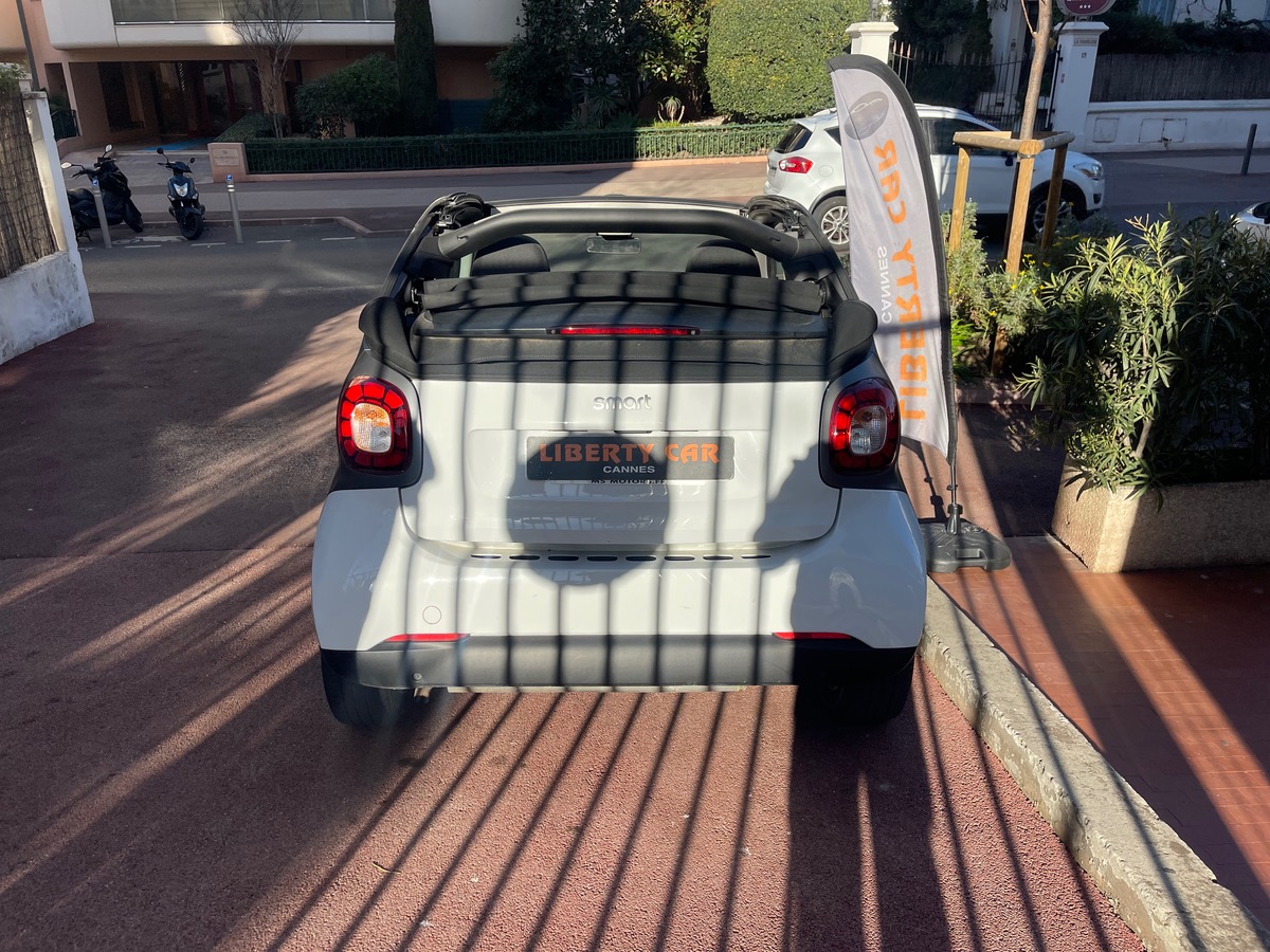 Smart FORTWO Cabriolet 1.0 71 CV / Gris Mat /Capote Noir