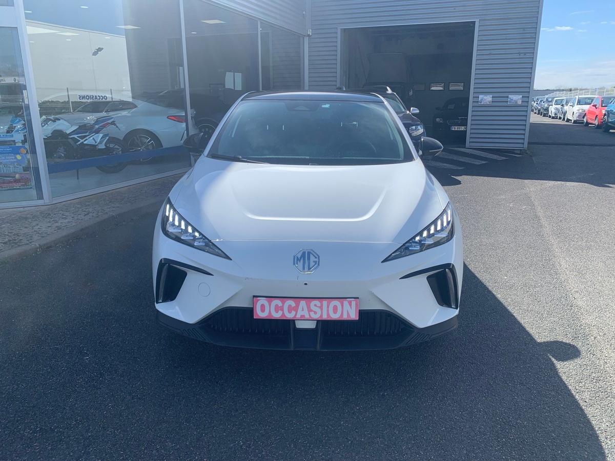 MG MG4 245 | 77 Kwh | Luxury | Apple car Play | Caméra | Siéges chauffants | Régulateur adaptatif
