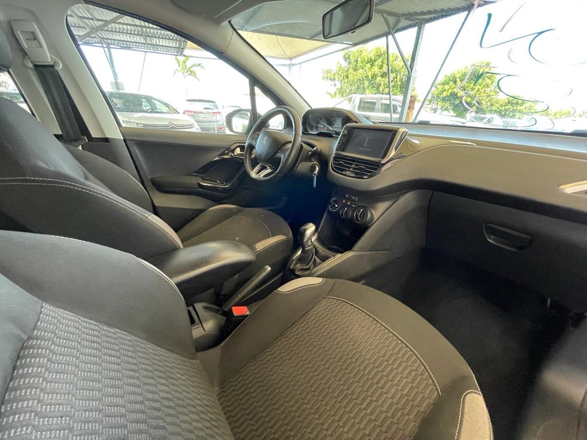 Peugeot 208 1.6 bluehdi - 75ch