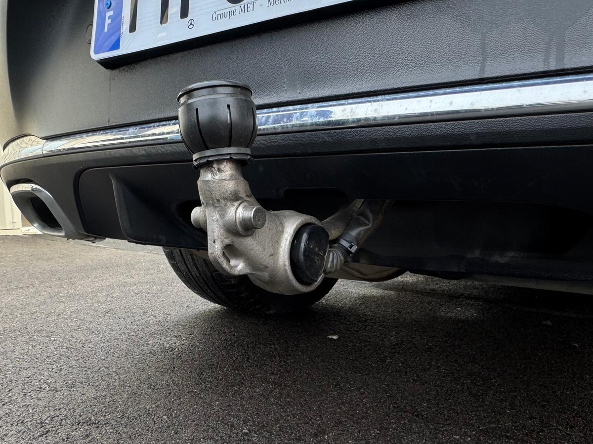 Mercedes-Benz GLC Coupé 300d 245 AMG Line