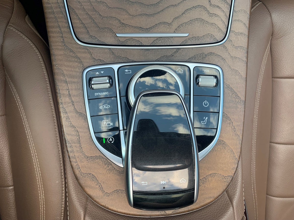 Mercedes-Benz Classe E Break 194 ch | 4 MATIC |  ENTRETIEN MERCEDES | Suspensions pneumatiques
