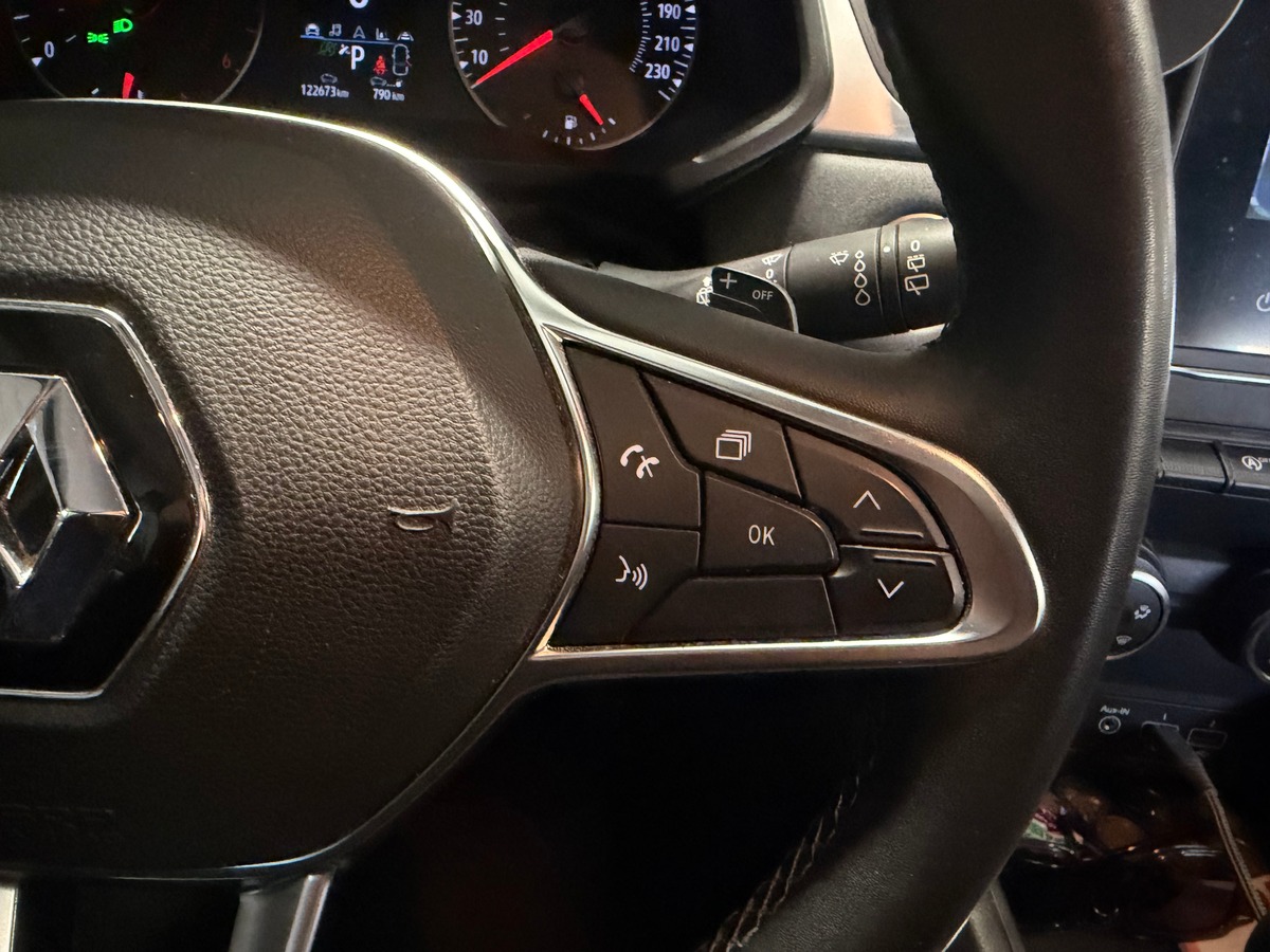 RENAULT Captur dci 115CH EDC Carplay / Camera de Recul