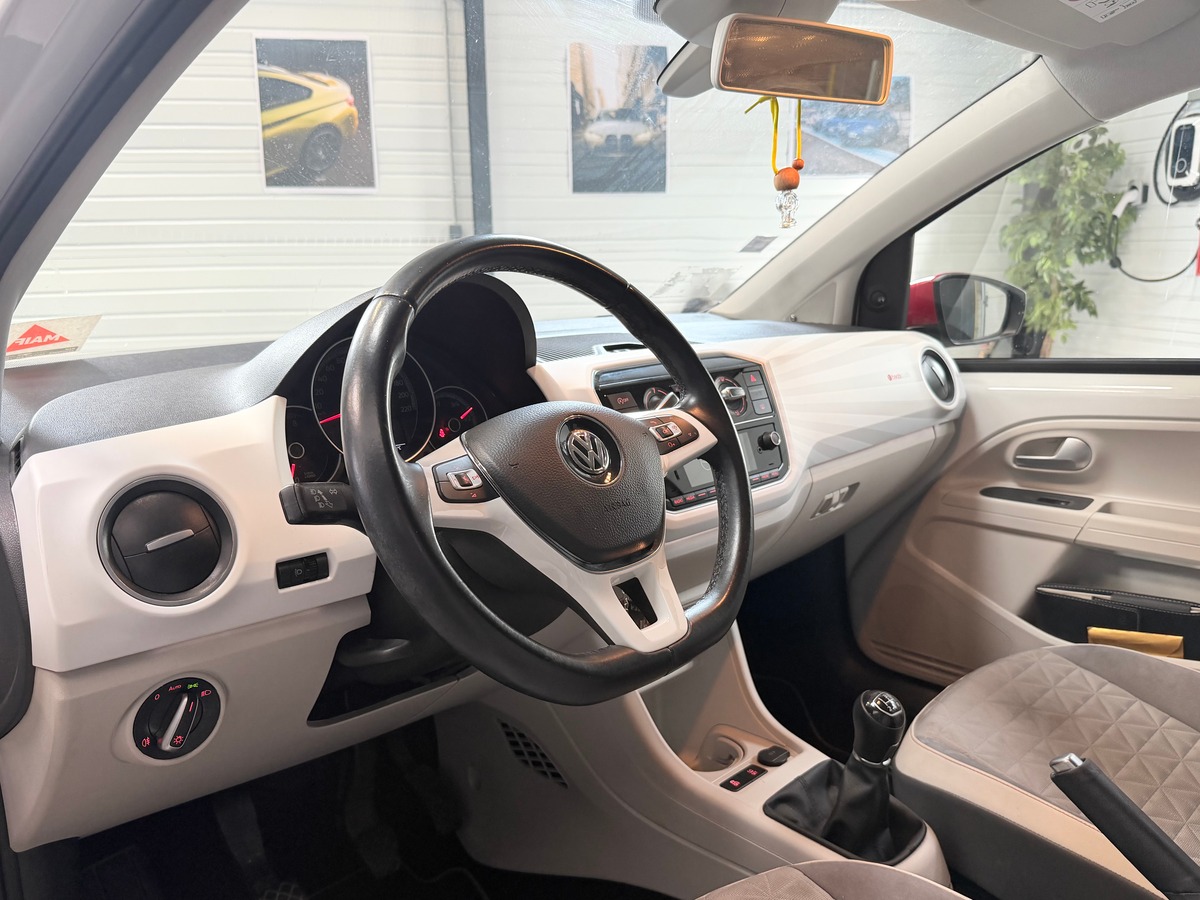 Volkswagen Up! BEAT AUDIO 5p