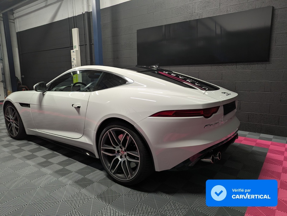 Jaguar F-TYPE R V8 5L BVA8 AWD 550 ch