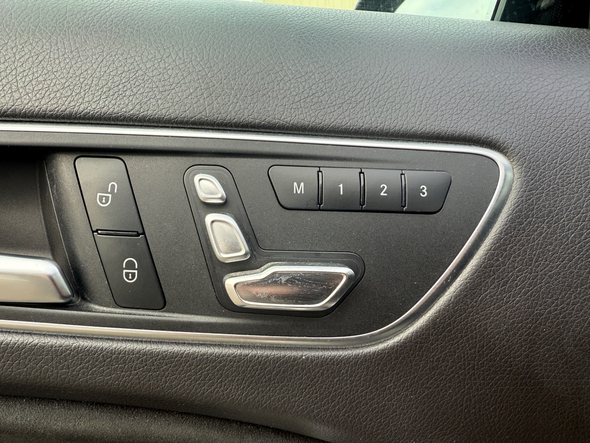 Mercedes-Benz GLA Phase 2 200 1.6 i 7G-DCT 156 cv FASCINATION AMG, Suivi Complet Mercedes,