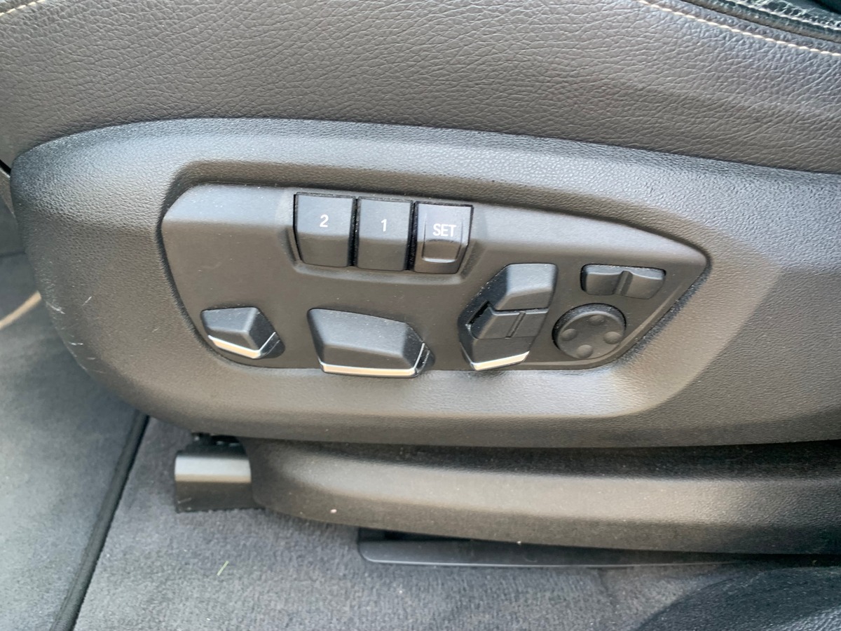 Bmw X6 380 | M | Toit ouvrant | Harman Kardon | Régulateur vitesse adaptatif | Attelage électrique