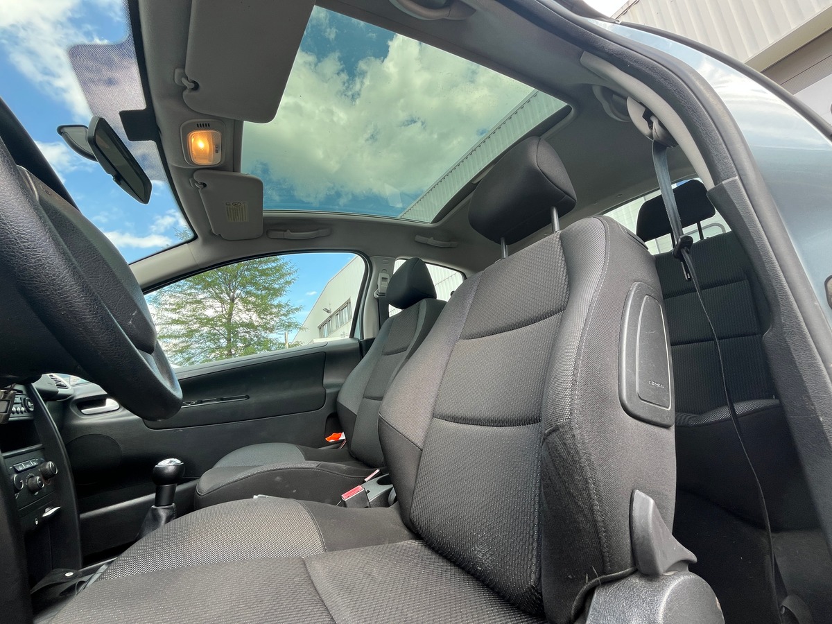 Peugeot 207 1.4 75CH URBAN MOOVE, DISTRIBUTION CHANGEE, TOIT PANORAMIQUE, CLIMATISATION