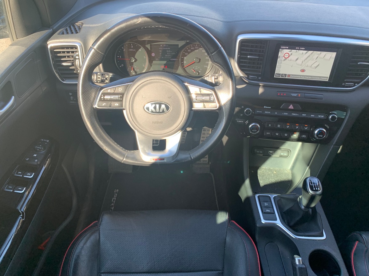 Kia Sportage 115 ch | GT Line | Caméra de recul | Apple car Play Android Auto | Régulateur vitesse