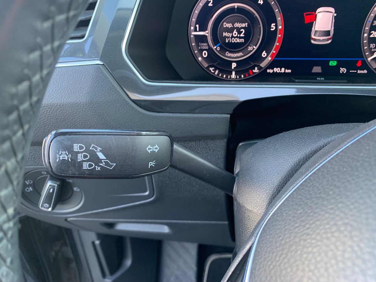 Volkswagen Tiguan 150 | Carat | DSG7 | Caméra recul | Toit ouvrant panoramique | Régulateur vitesse