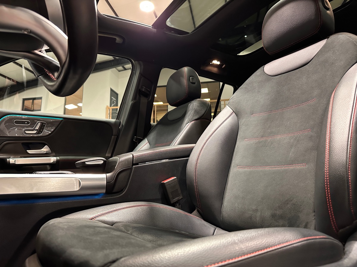 Mercedes-Benz GLB 220 d 190 AMG LINE 4MATIC 220d - 1ère Main / 7 places / TOIT PANO / HIFI BURMESTER