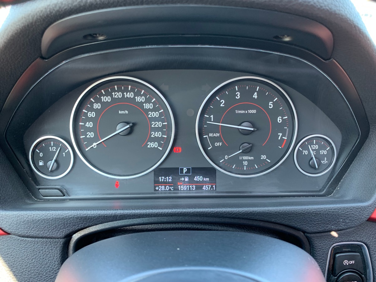 Bmw Série 3 326 | Sport | Régulateur vitesse | GPS | Siéges chauffants | Toit ouvrant | Mode Sport