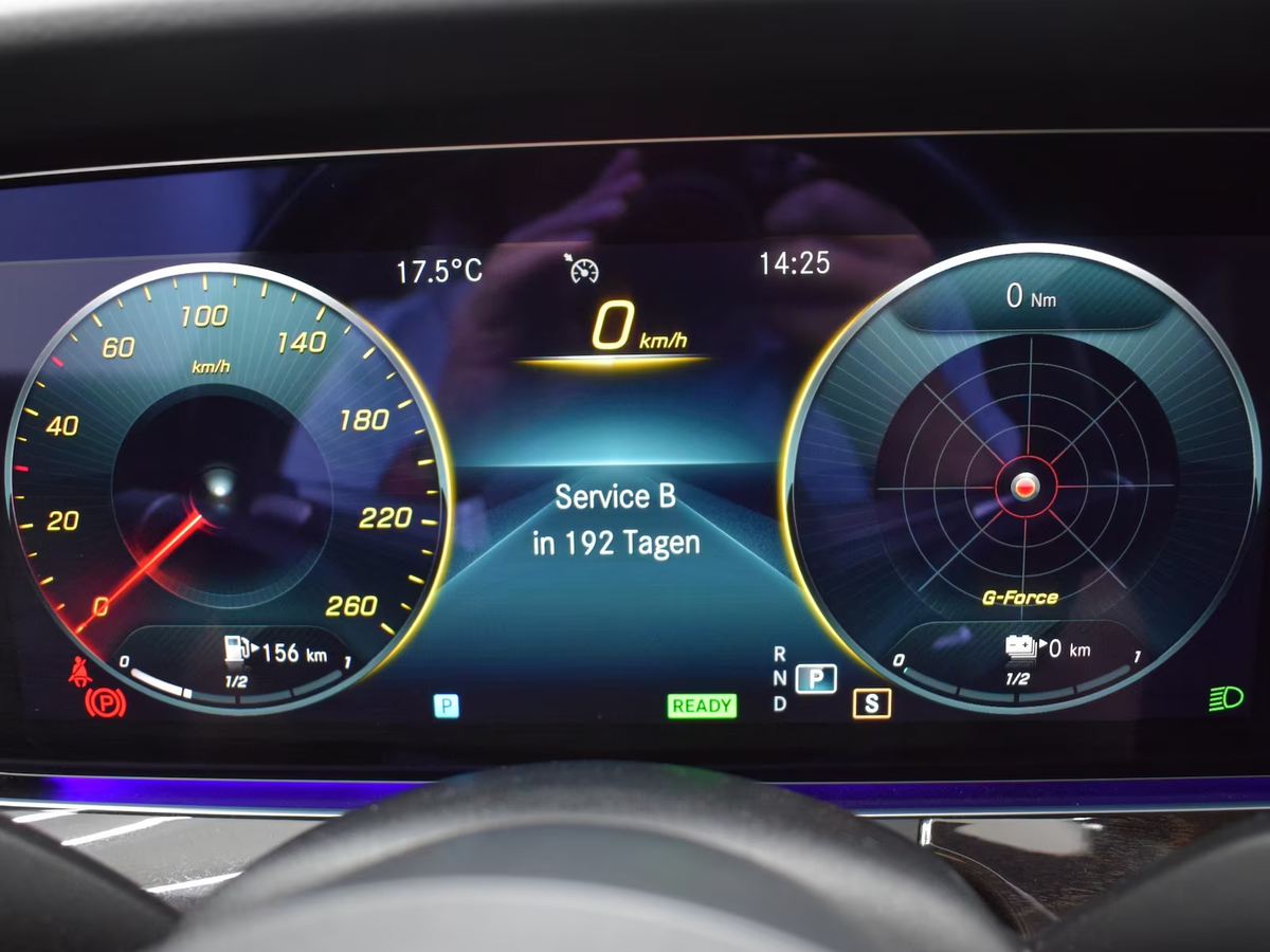 Mercedes-Benz Classe E Break 300 e 211+122ch AMG Line 9G-Tronic Hybride