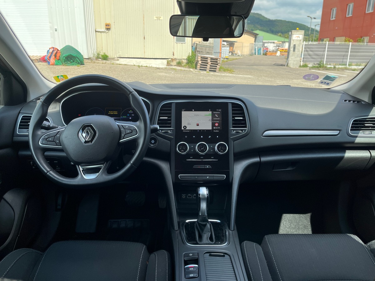 RENAULT Megane IV ESTATE 1.6 E-TECH PLUG-IN HYBRIDE 160 BUSINESS