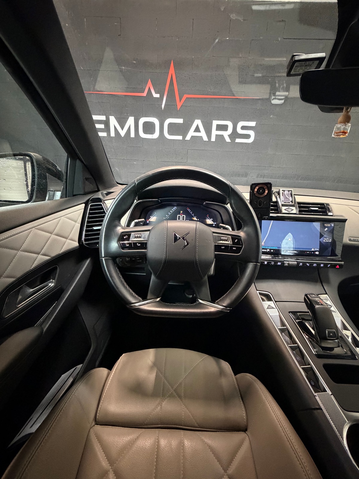 DS DS 7 1.6 180ch EAT8 FINITION RIVOLI