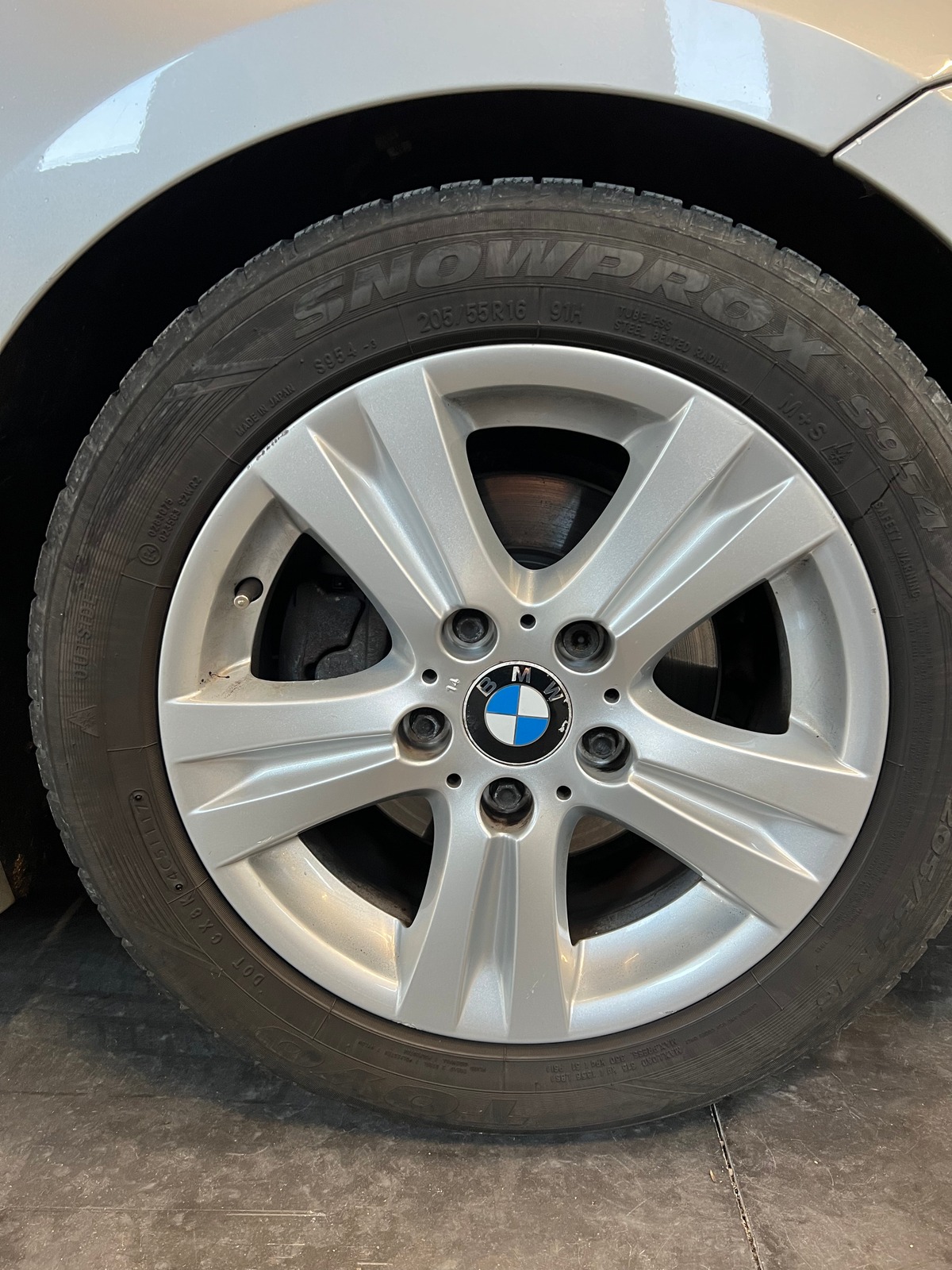 Bmw Série 1 118 i 143 cv Premiere