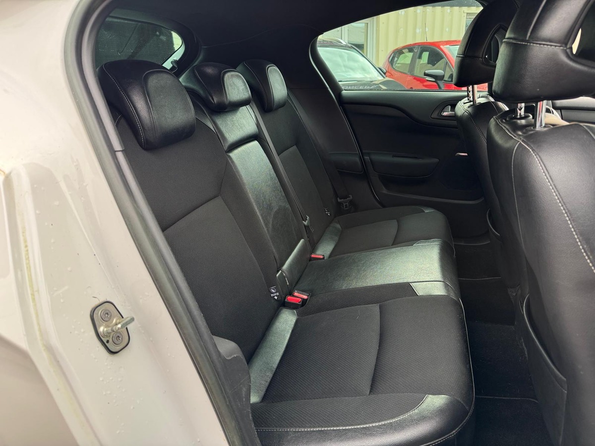 Citroën DS4 2.0L HDI 136 Electro shot BVM6
