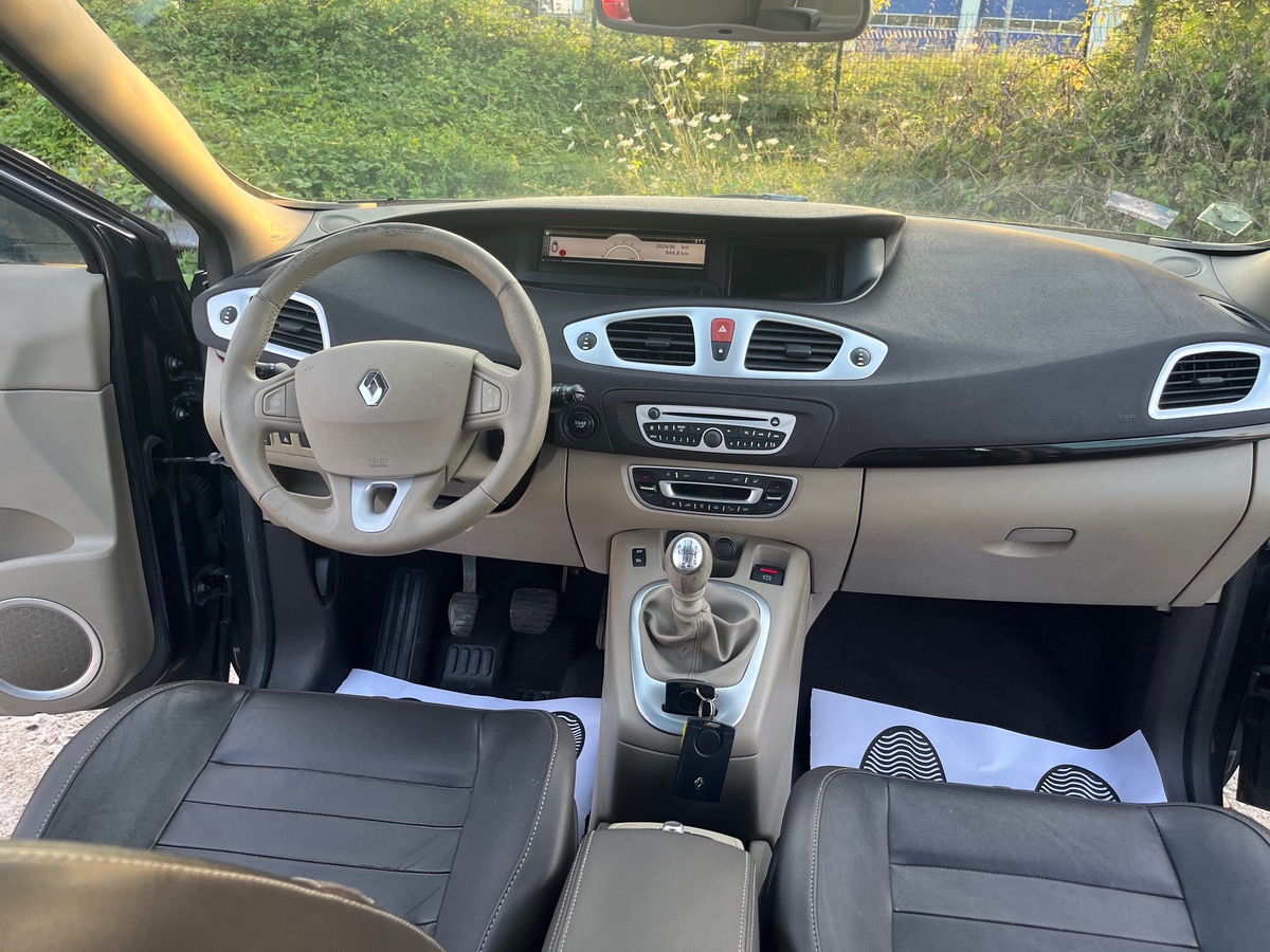 RENAULT Scenic 1.9 dci