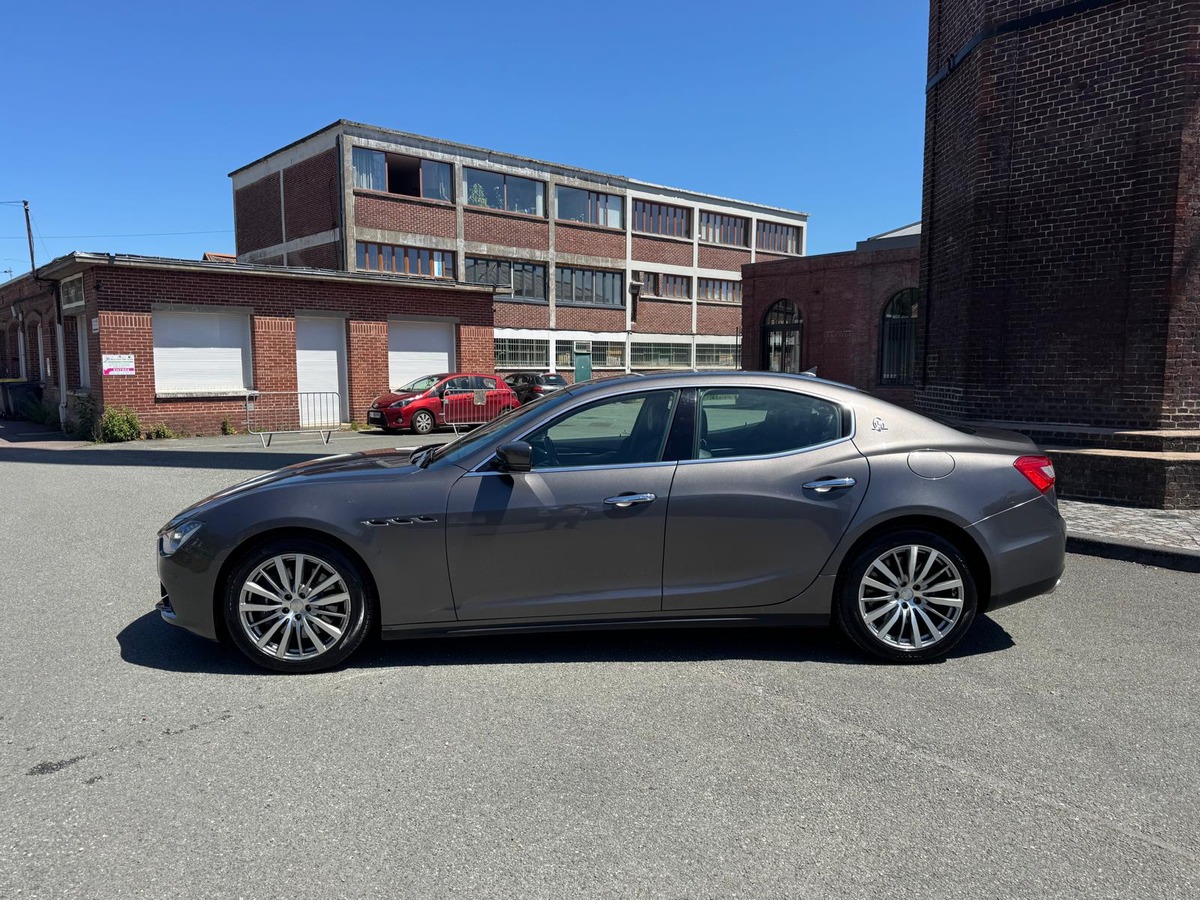 Maserati Ghibli 3.0 V6 Diesel 275 ZF8 - GARANTIE - Révisé