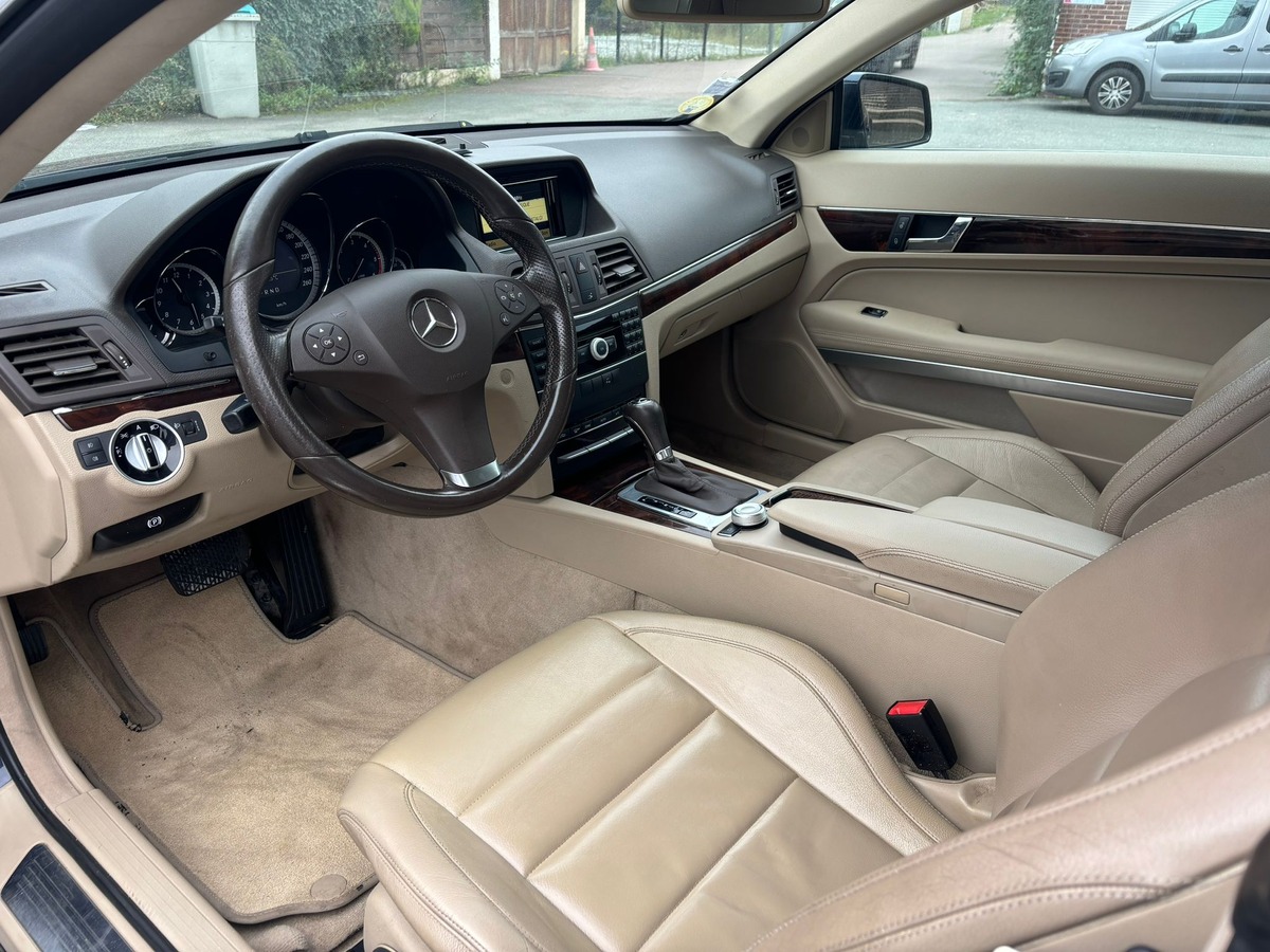 Mercedes-Benz Classe E Coupé 220 CDI BlueEfficiency Elegance