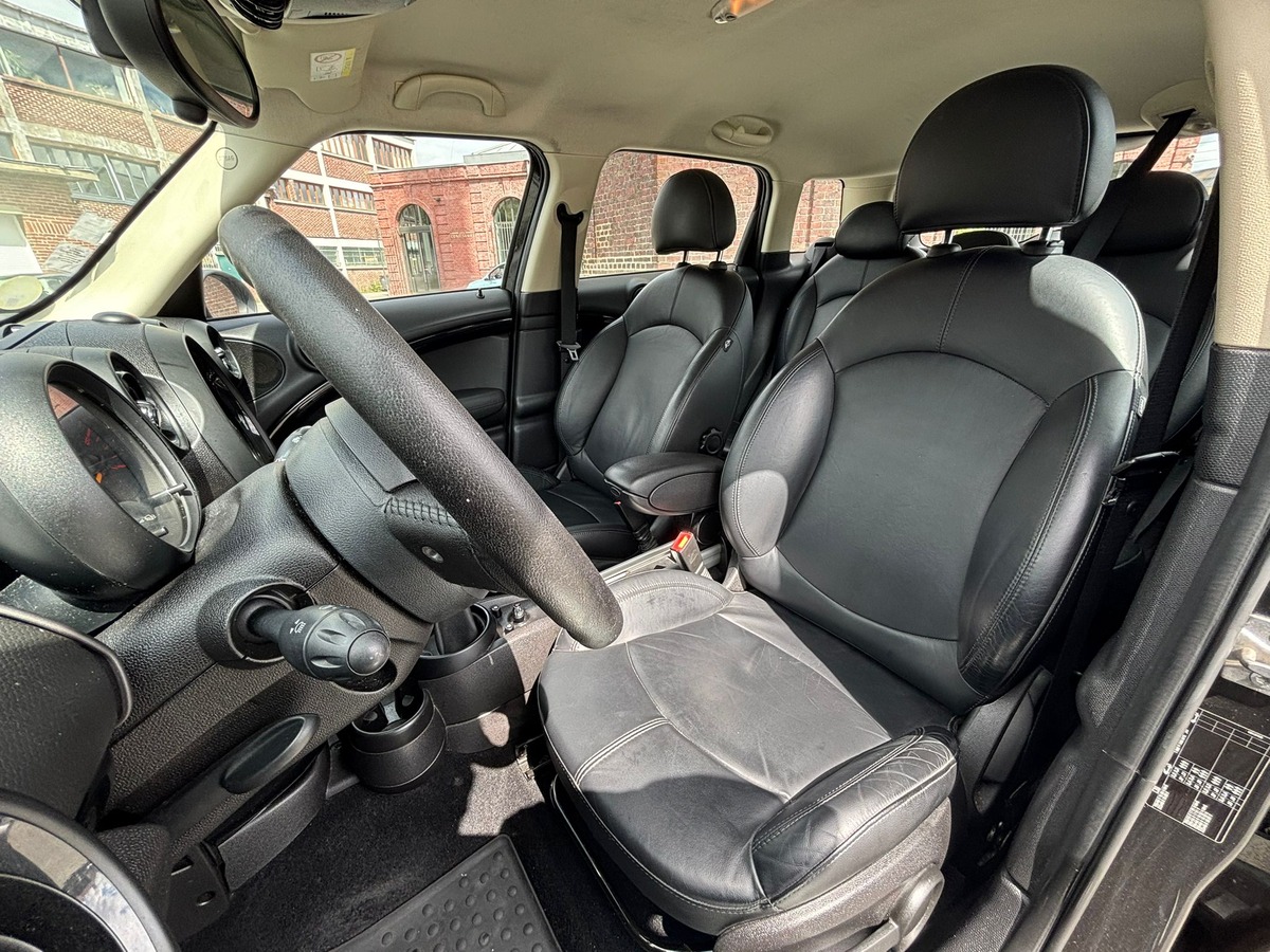 Mini Countryman COOPER D PACK CHILI BVM6 - Première main
