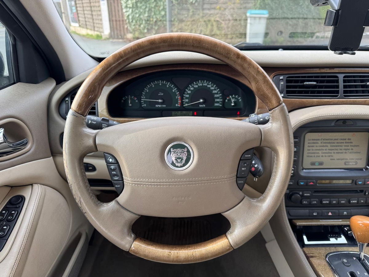 Jaguar S-Type 3.0 V6