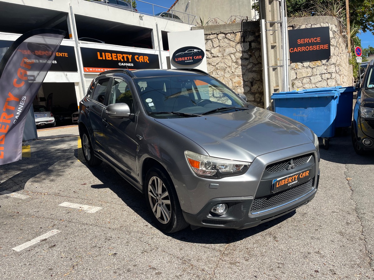 Mitsubishi ASX 1.8 DID 115 CV / 1er Main /Toit Panoramique / Clim Auto / Moteur à Chaine