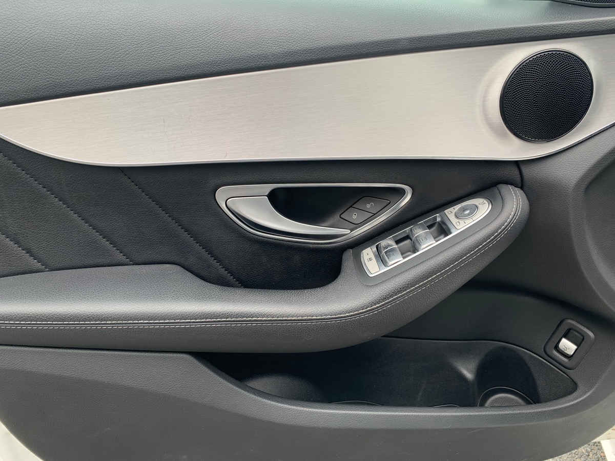 Mercedes-Benz Classe C 170 ch | 220 D | Caméra recul | GPS | Attelage amovible | Régulateur vitesse