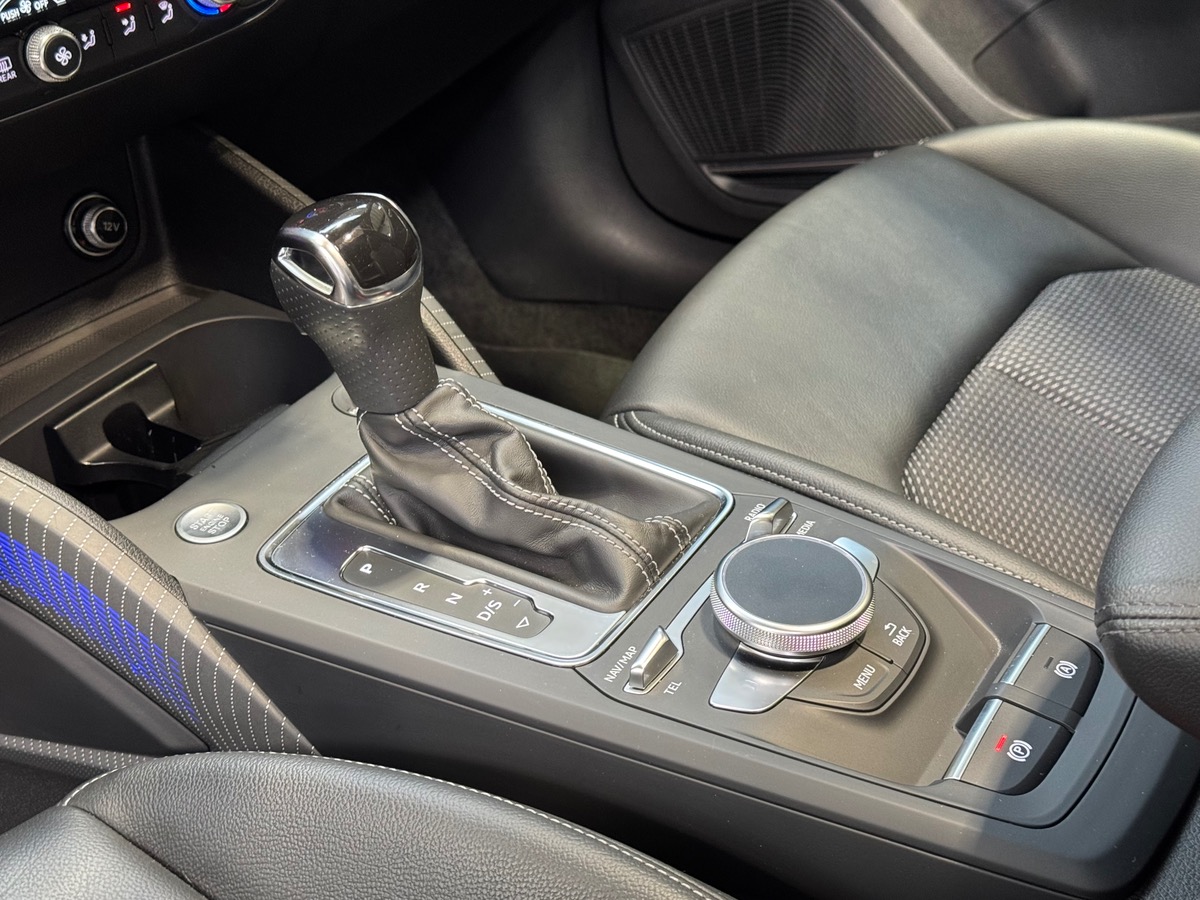 Audi Q2 35 TDI QUATTRO S-TRONIC7 150CV S-LINE TOIT PANORAMIQUE A