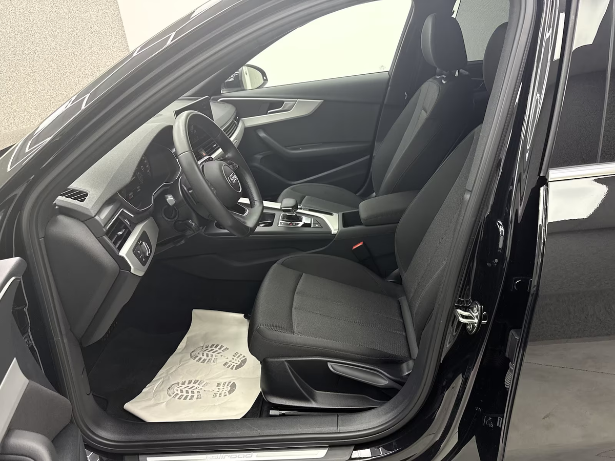 Audi A4 Allroad 40 TDI 204ch Design quattro S tronic 7/Attelage/Caméra/LED