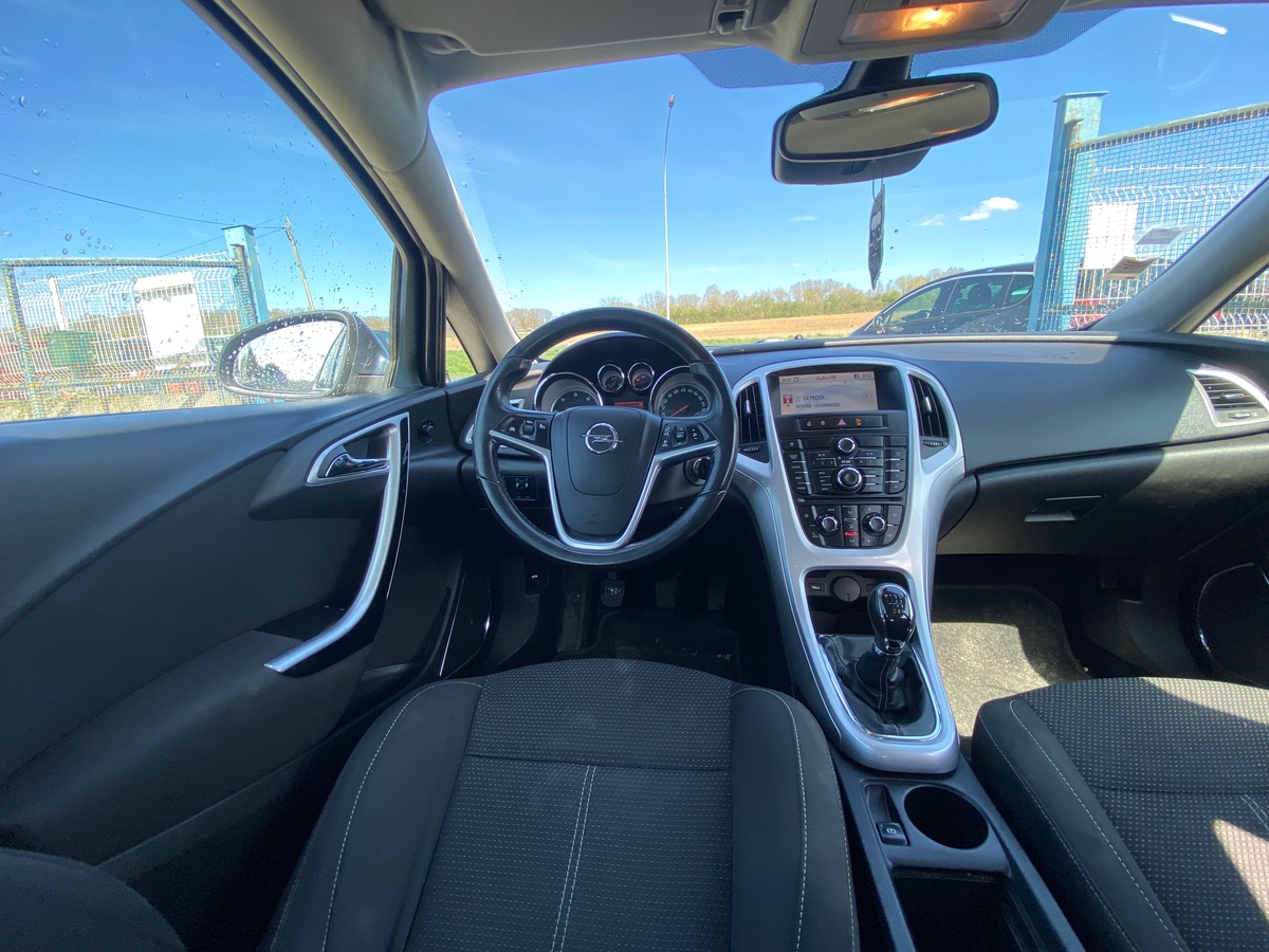 Opel Astra 1.7 cdti 110cv 205046km de 02/2010