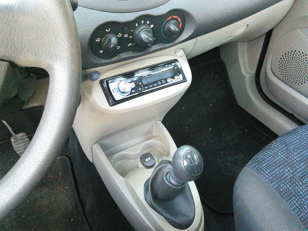 RENAULT Twingo 1.2 i  LEV 75 cv  DISTRIBUTION FAITE