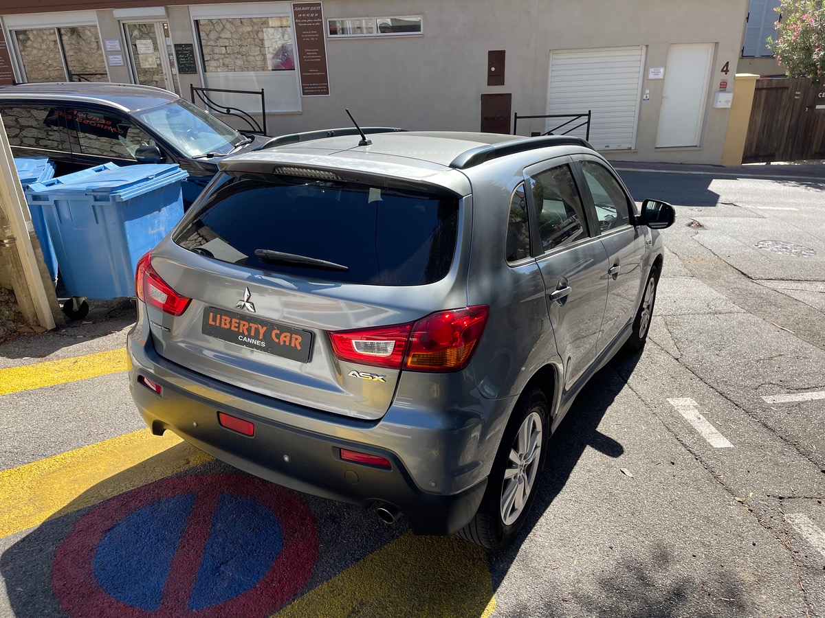Mitsubishi ASX 1.8 DID 115 CV / 1er Main /Toit Panoramique / Clim Auto / Moteur à Chaine