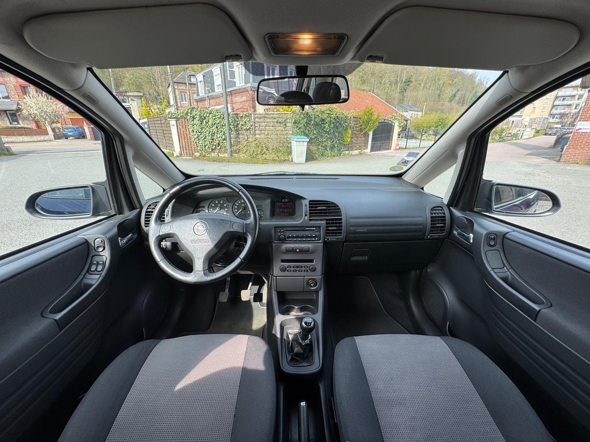 Opel Zafira 1.6 100- 7 places - Disneyland-Garantie